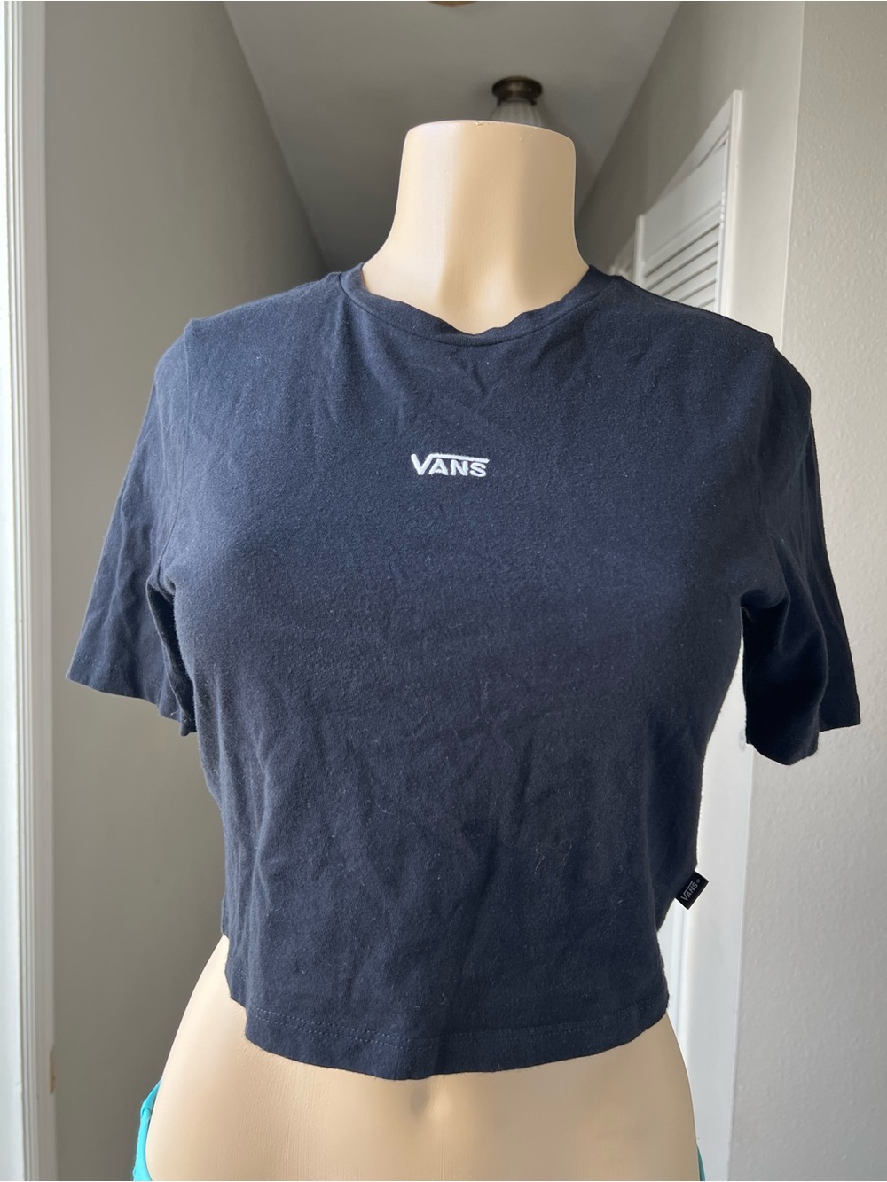 Vans Black Cropped Logo Tee